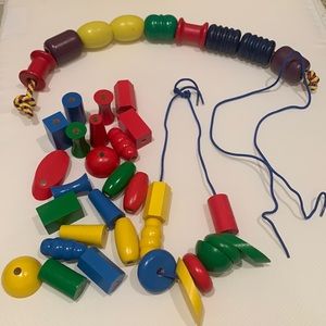 Jumbo Wooden Lacing Beads